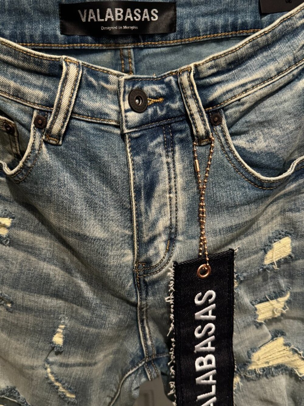 New w tags VALABASAS Jeans size 32